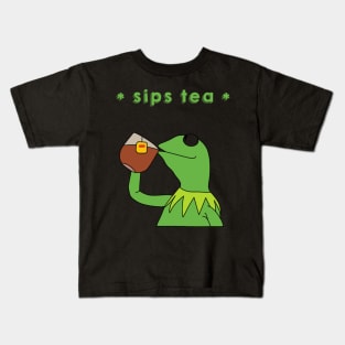 Sips tea- Kermit the frog meme Kids T-Shirt